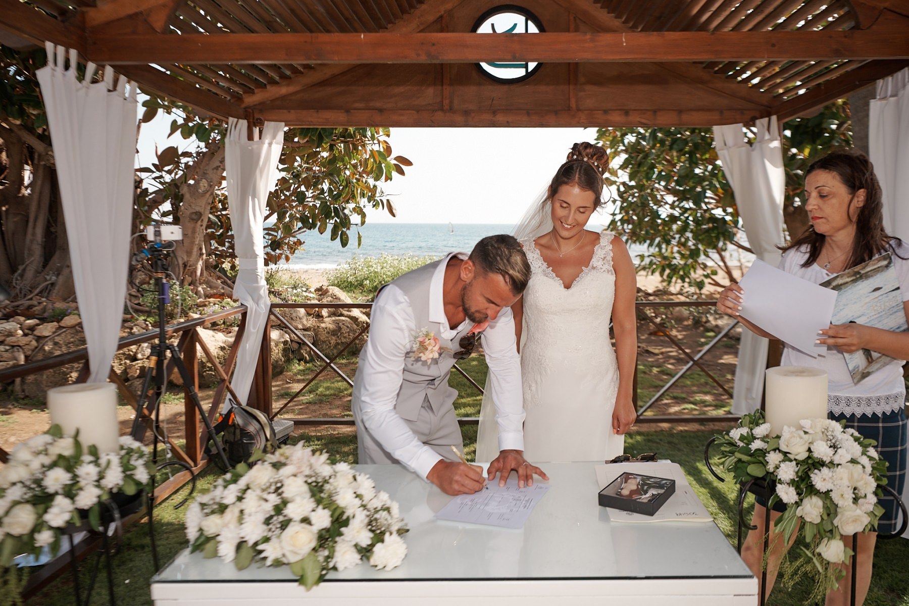 The Wedding of Hannah and Ross at the Louis Imperial Beach Hotel in Paphos