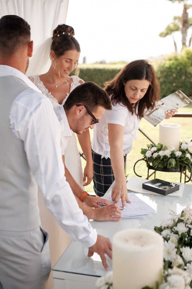 The Wedding of Hannah and Ross at the Louis Imperial Beach Hotel in Paphos