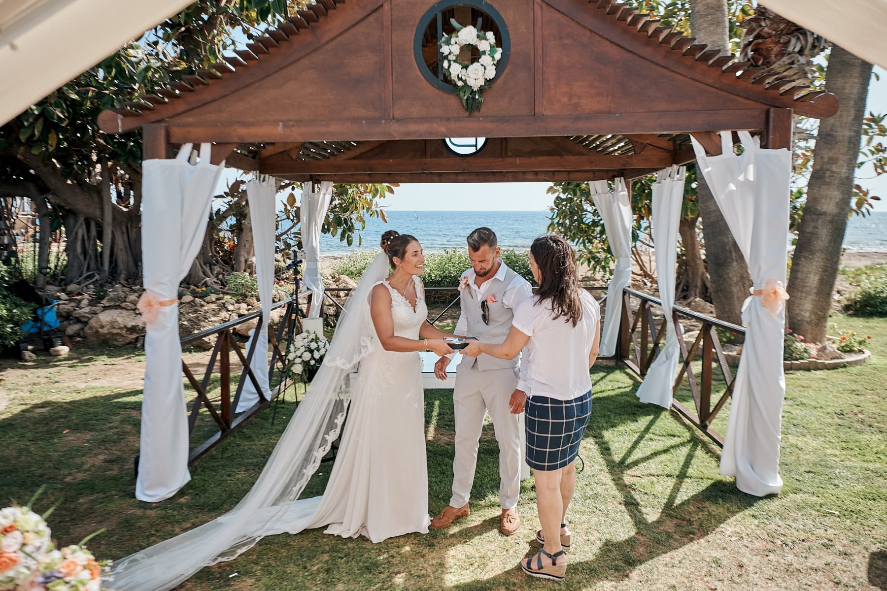 The Wedding of Hannah and Ross at the Louis Imperial Beach Hotel in Paphos