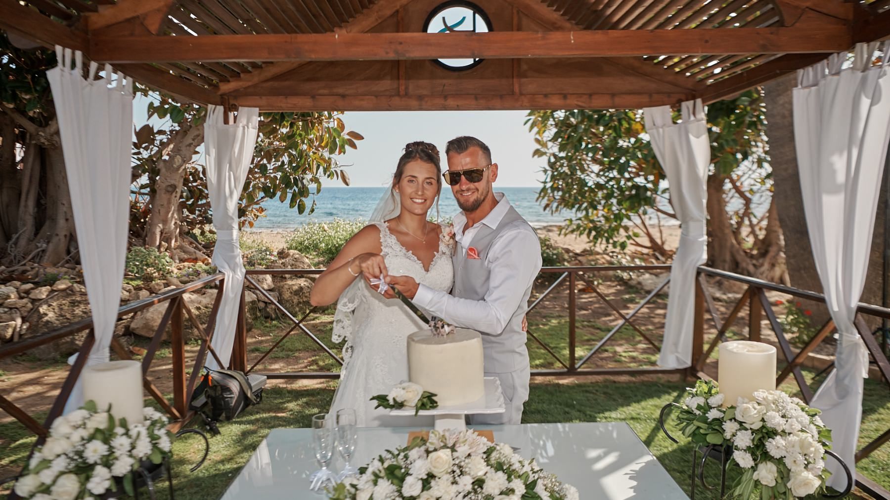 The Wedding of Hannah and Ross at the Louis Imperial Beach Hotel in Paphos