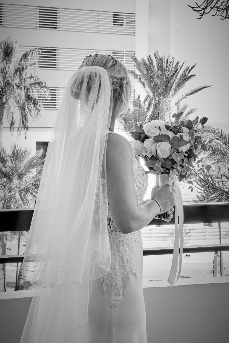 22-MONOCHROME-SMALL-QUICK-VIEWING-FACEBOOK-0231