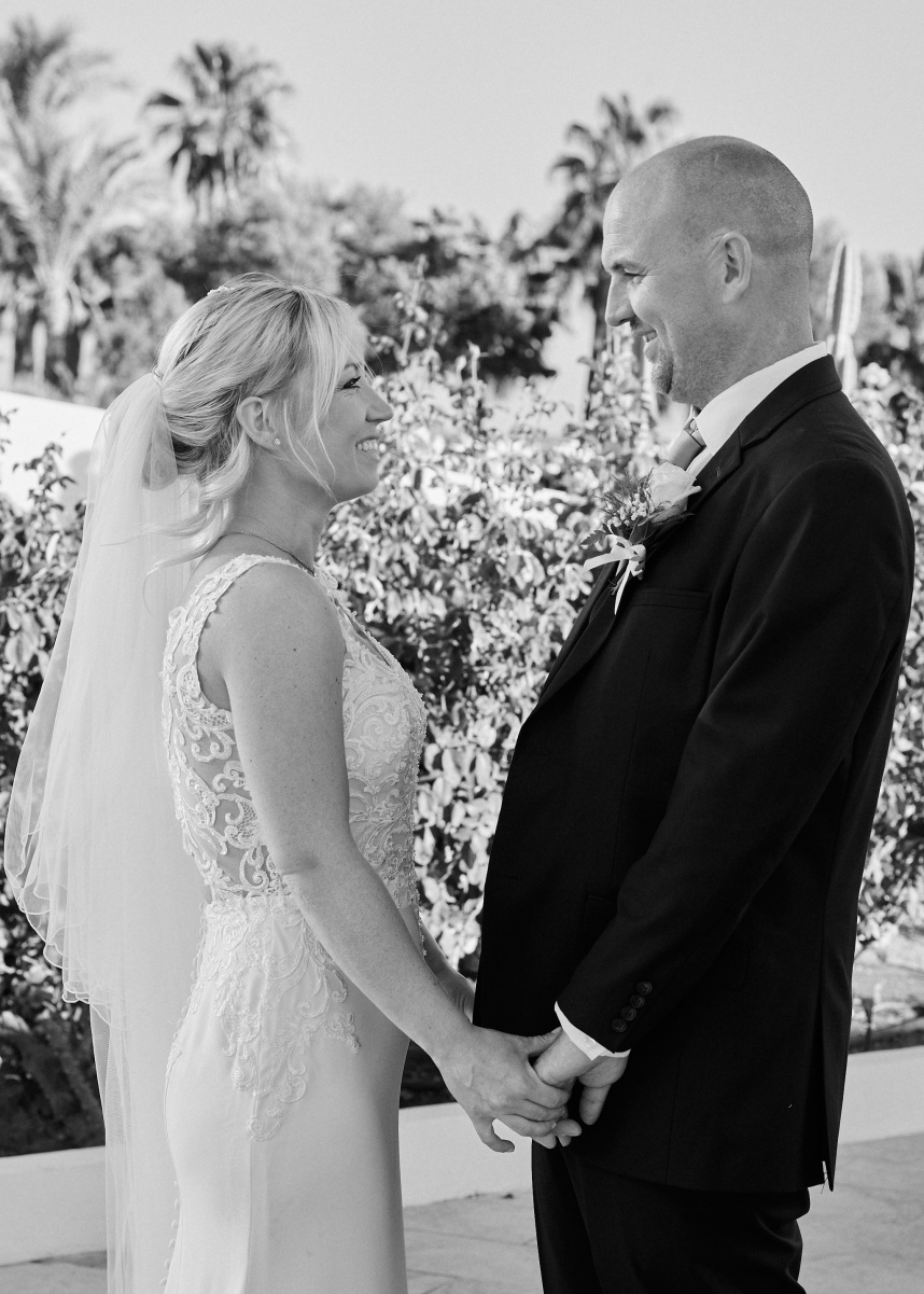 22-MONOCHROME-SMALL-QUICK-VIEWING-FACEBOOK-0495