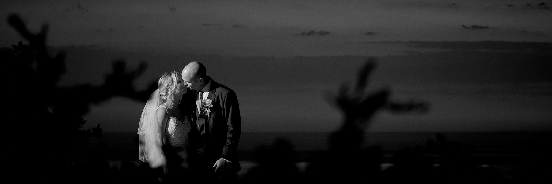 22-MONOCHROME-SMALL-QUICK-VIEWING-FACEBOOK-0662