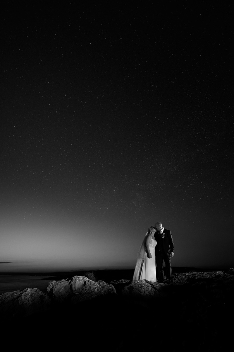 22-MONOCHROME-SMALL-QUICK-VIEWING-FACEBOOK-0686