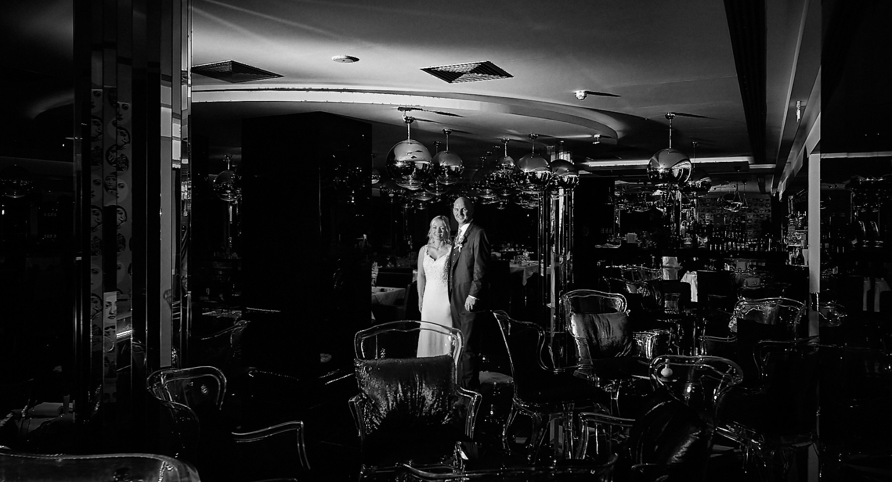 22-MONOCHROME-SMALL-QUICK-VIEWING-FACEBOOK-0699