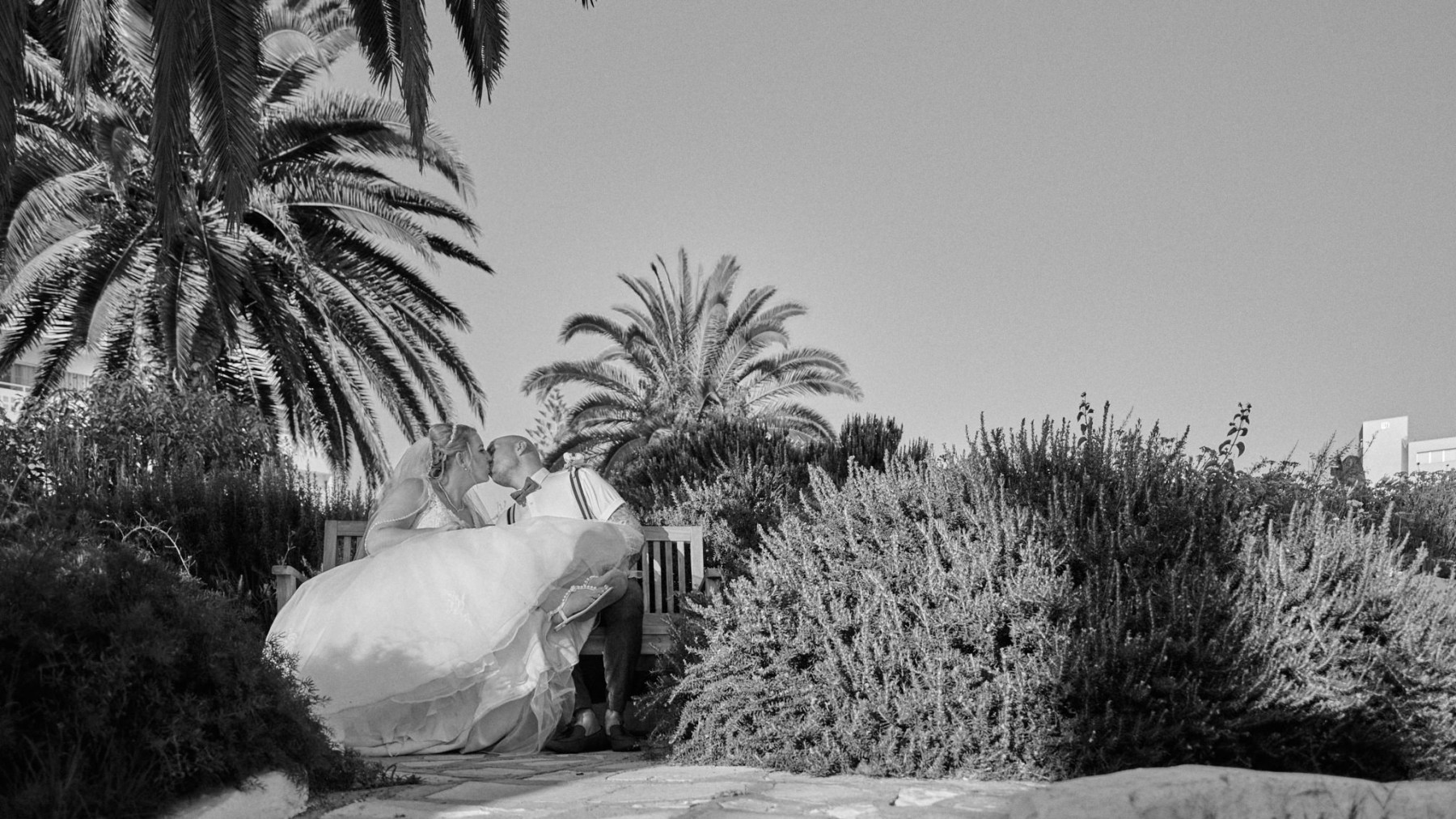 4Y-BLOG-MONOCHROME-SMALL-0102