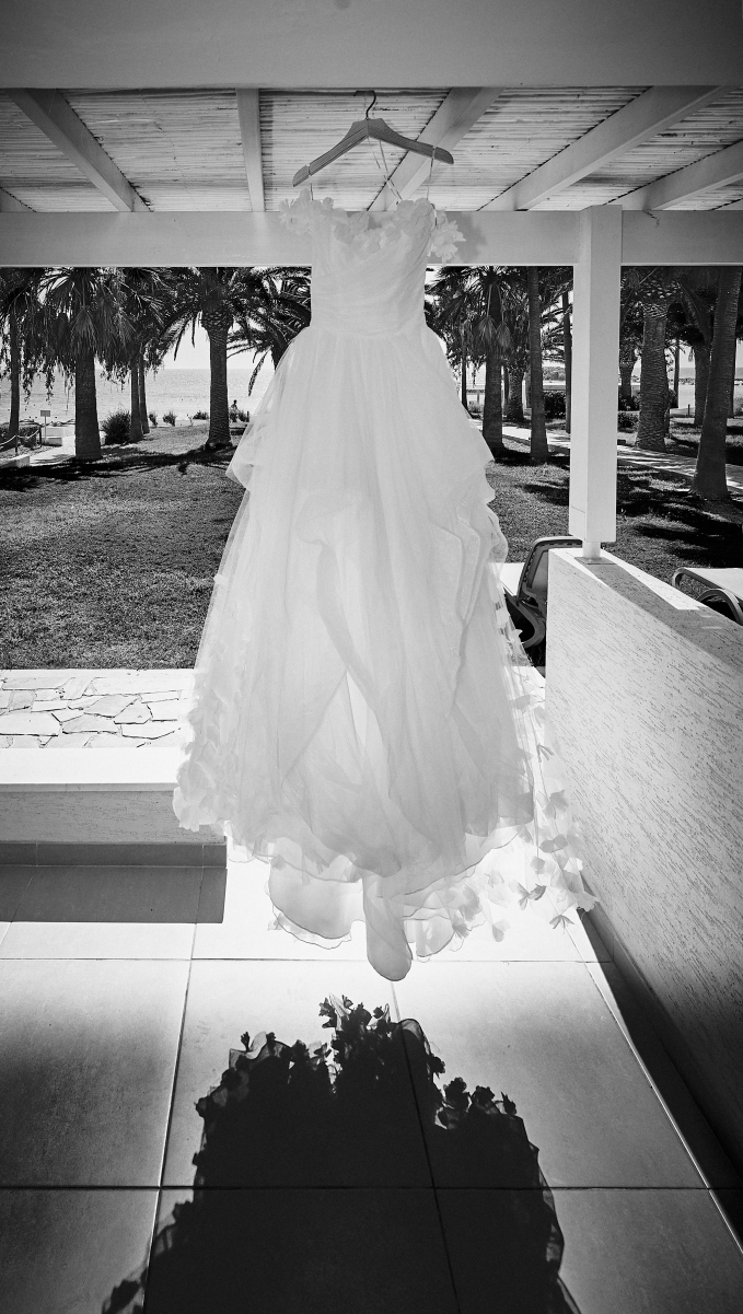 4V-MONOCHROME-SMALL-QUICK-VIEWING-FACEBOOK-0013
